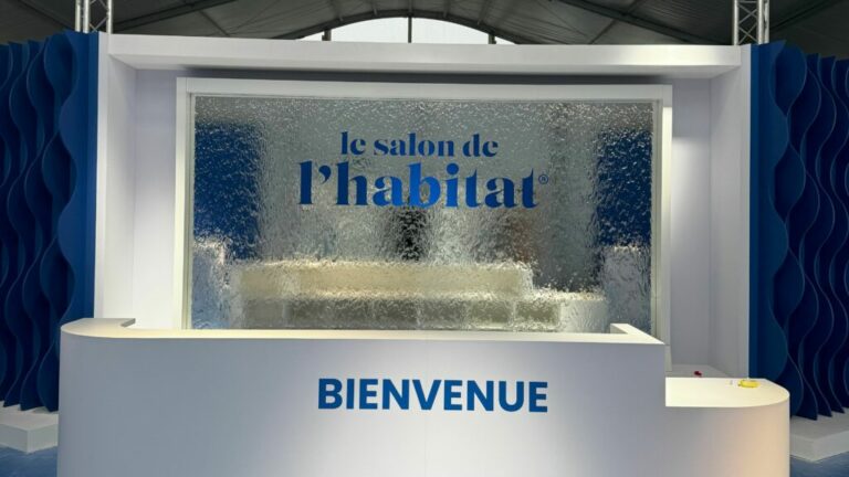 Odzo water wall for living room, event