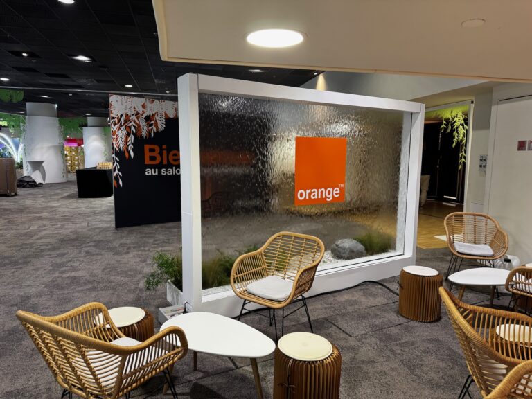 Orange water wall rental odzo